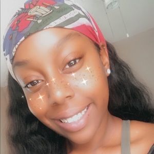 Meet your Posher, Sheena